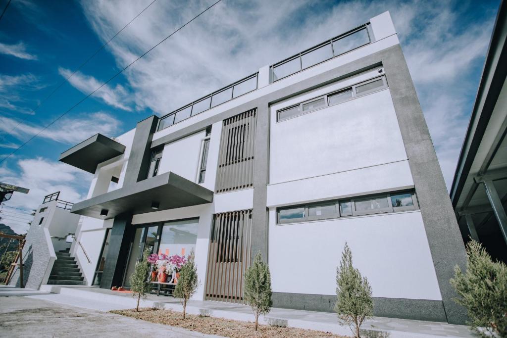 雲山間評價、影片、特色體驗、房價資訊、訂房連結 – 山林雲海美景與手作美食 - 照片 9