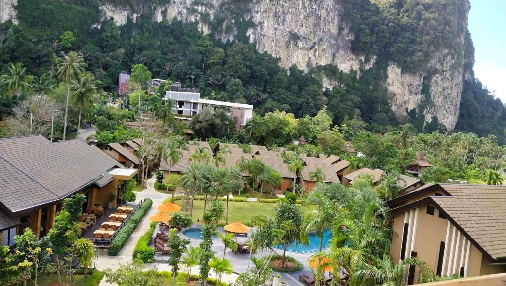 Photo de la galerie de l'établissement Aonang Hill Krabi-SHA Extra Plus, à Ao Nang Beach