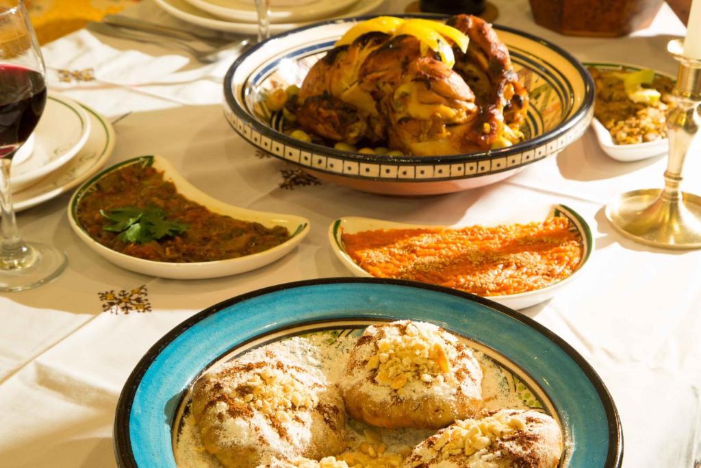 Cibo presso il riad o nelle vicinanze