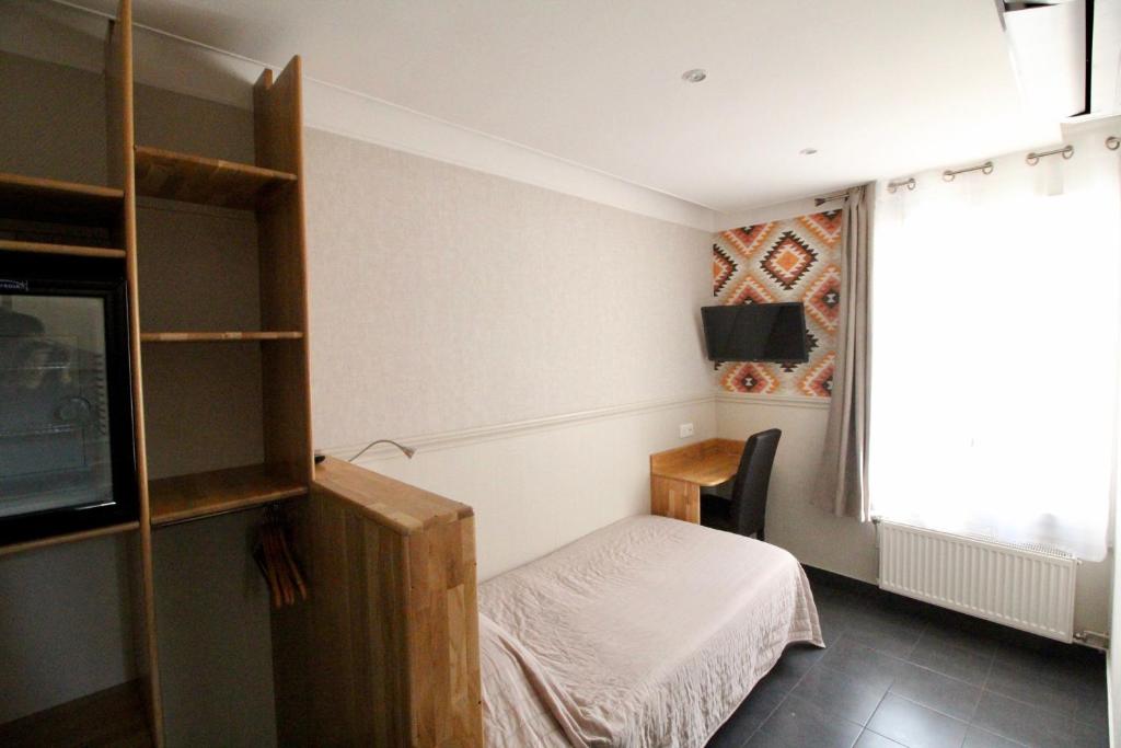 Hotel des Pyrénées - Resim 18