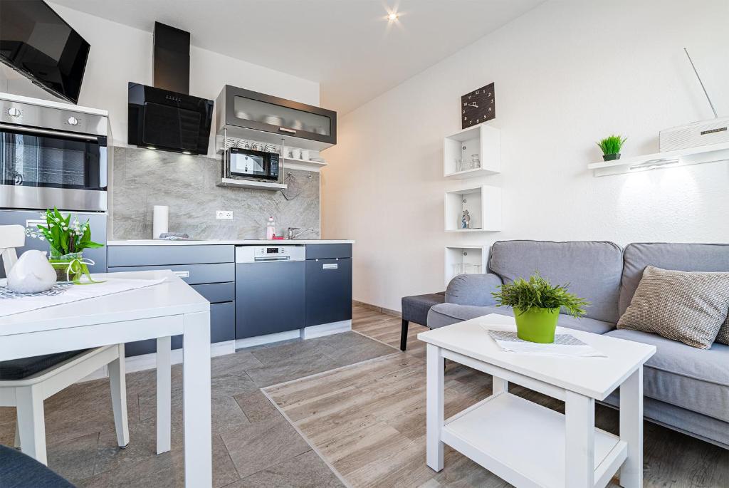 Kuchyň nebo kuchyňský kout v ubytování Haus Pirola Bensersiel