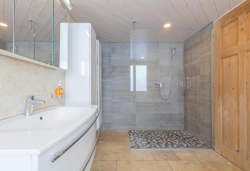 Bagno di Chalet Weid - Aare Jungfrau AG