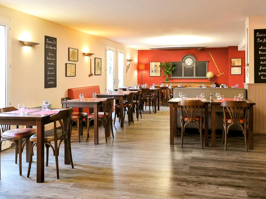 Restaurace v ubytování Hotel ibis Autun