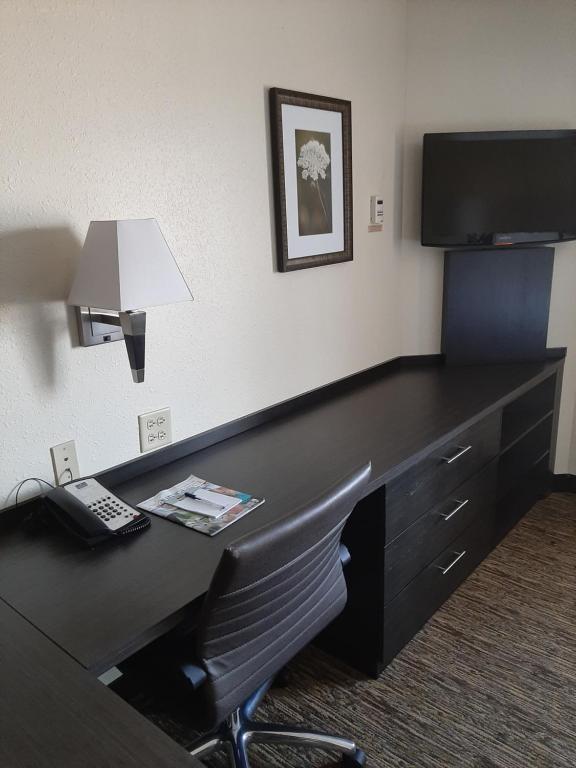 Candlewood Suites Aurora-Naperville by IHG - Studio Suite