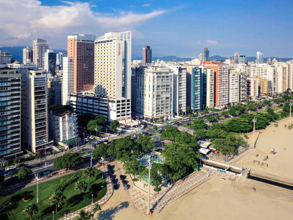  Mercure Santos