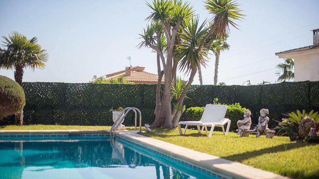 The swimming pool at or close to R60 Casa Sendo