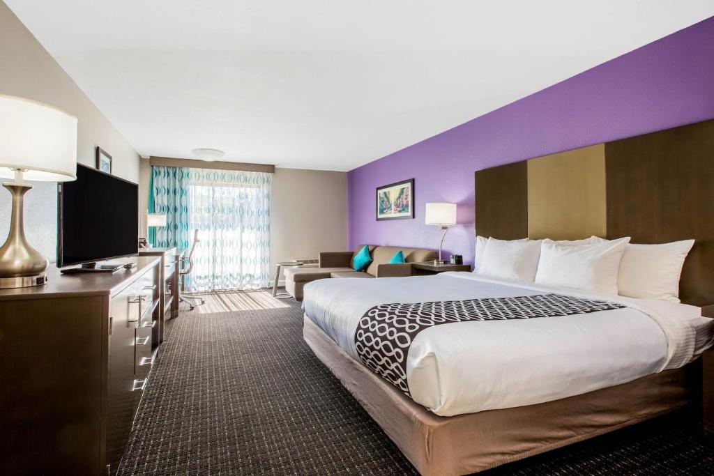 La Quinta by Wyndham Pomona - Deluxe King Room - Niet -roken