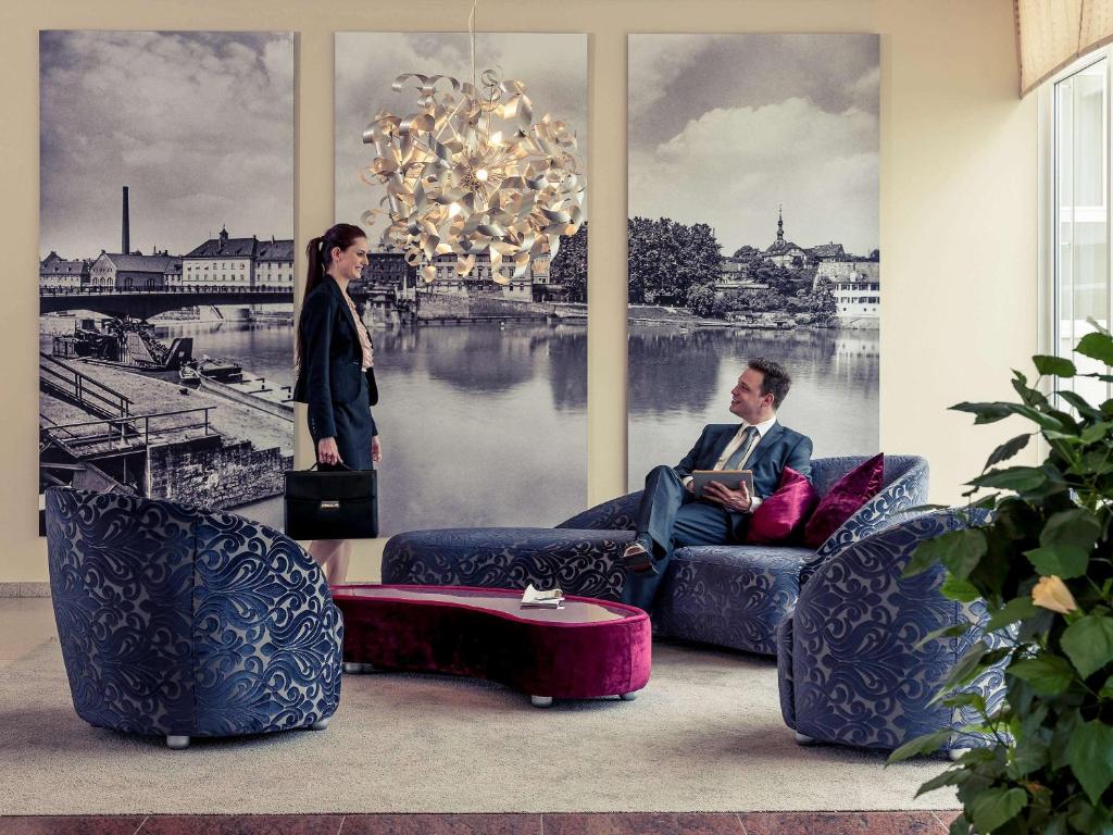 Posezení v ubytování Mercure Hotel Schweinfurt Maininsel