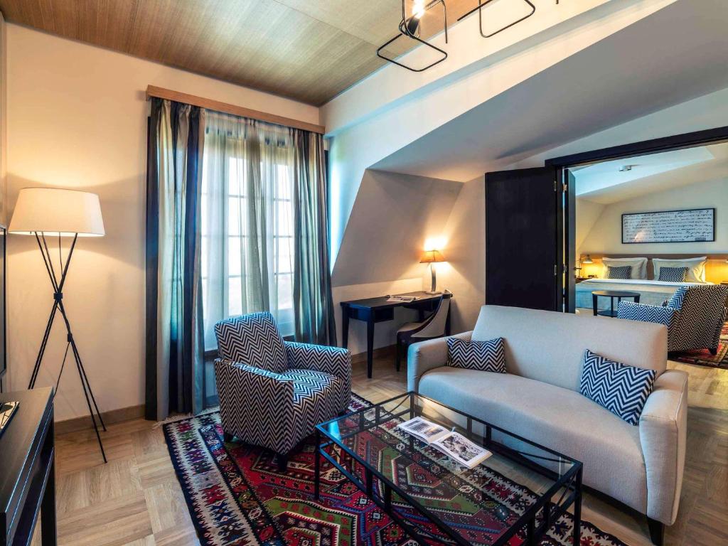 Posezení v ubytování Mercure Belgrade Excelsior