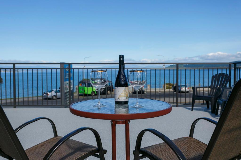 Acacia Lake View Motel - Resim 43