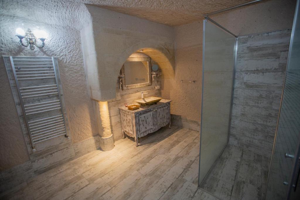 Koupelna v ubytování Karlık Cave Suite Cappadocia