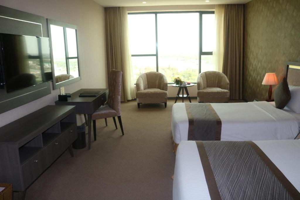TV a/nebo společenská místnost v ubytování Muong Thanh Luxury Can Tho Hotel