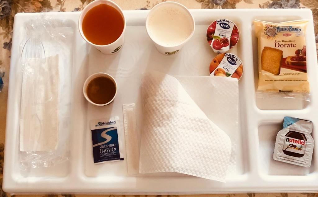 Opcje śniadaniowe w obiekcie B&B la reggia