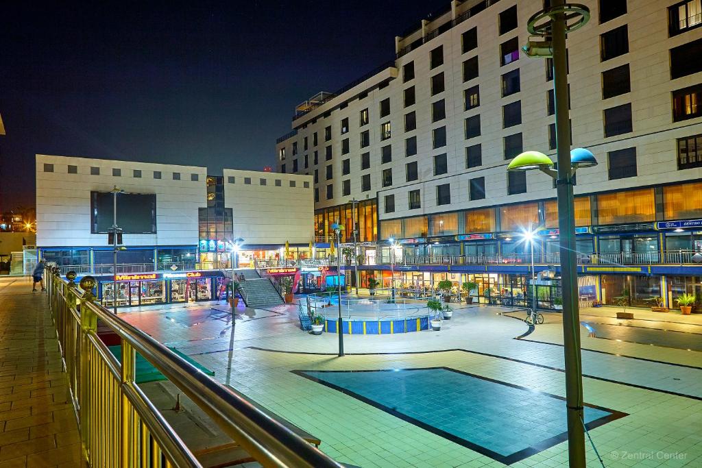 Hotel Zentral Center - Adults only, Playa de las Américas ...