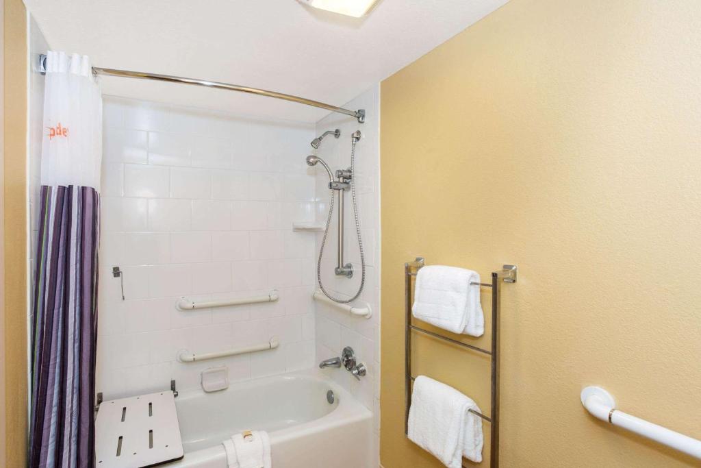 La Quinta by Wyndham Sarasota Downtown - Error