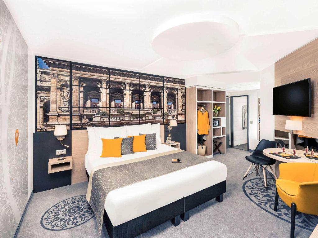 Postel nebo postele na pokoji v ubytování Mercure Budapest City Center