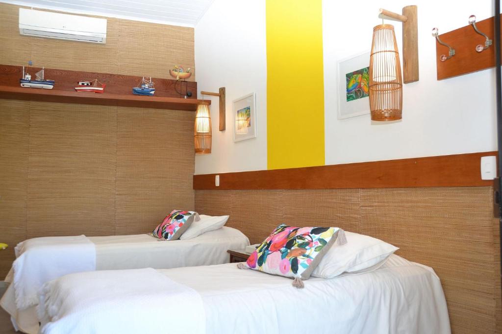  LINDA CASA COM PISCINA E VISTA ESPETACULAR