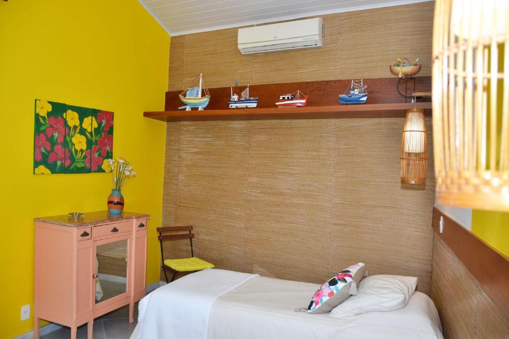  LINDA CASA COM PISCINA E VISTA ESPETACULAR