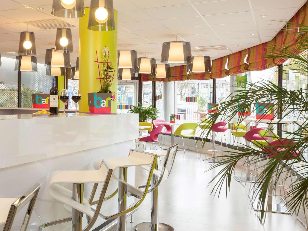 Restaurace v ubytování ibis Styles Bordeaux Saint Médard
