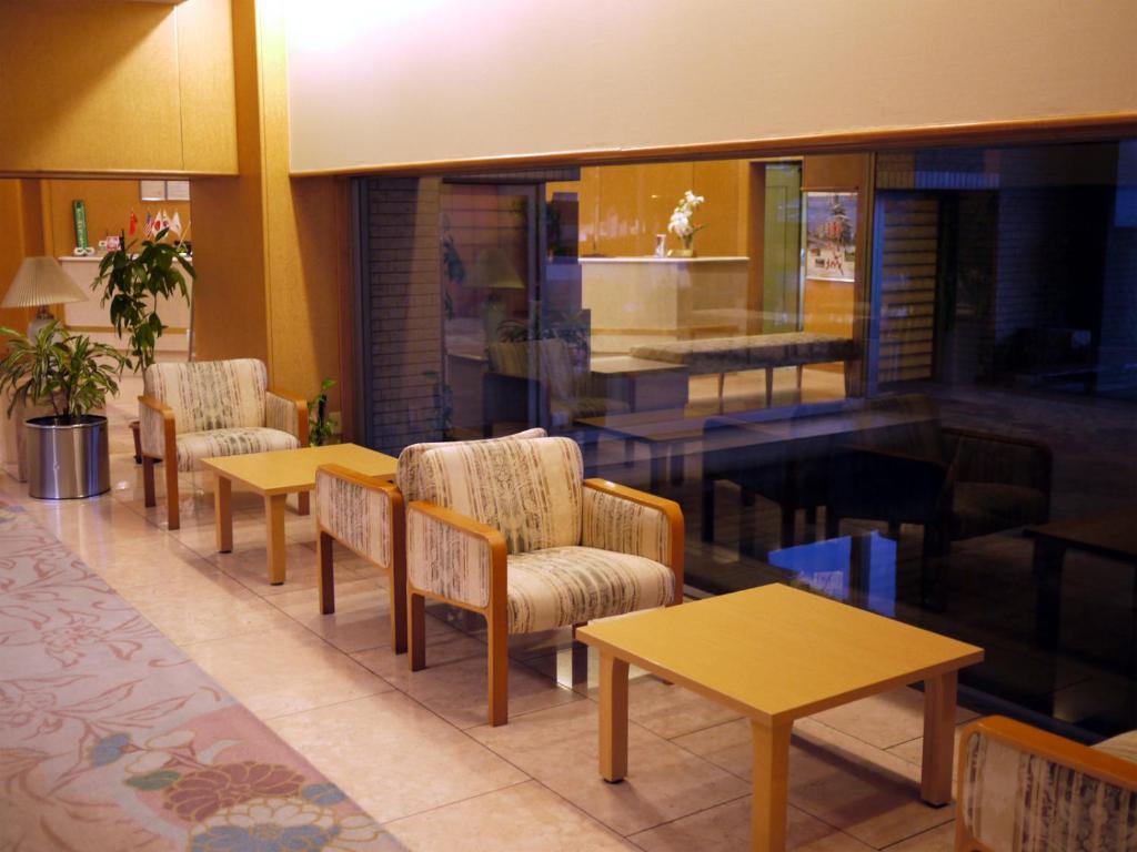 Posezení v ubytování Palace Hotel Kakegawa