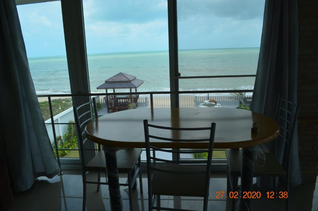Briya Beachfront Residence Family Double Room - 家庭双人房