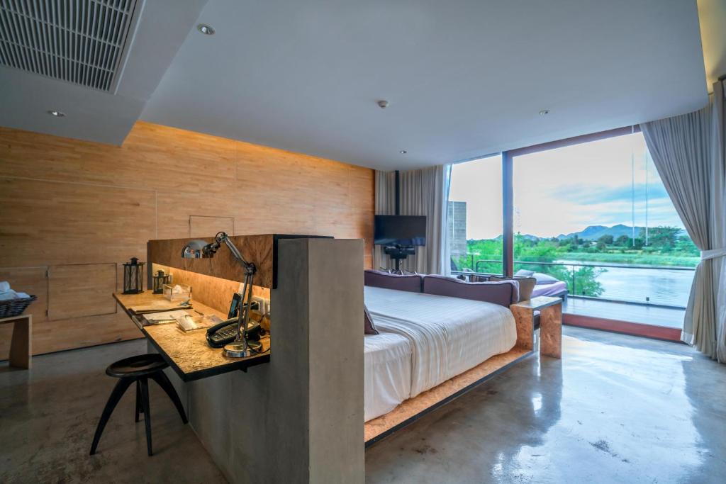 The Xcape River Kwai - 12