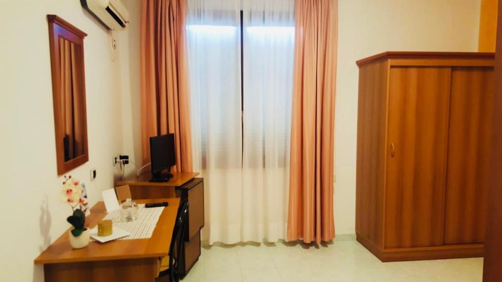 TV a/nebo společenská místnost v ubytování Sogno Sulcitano Masainas