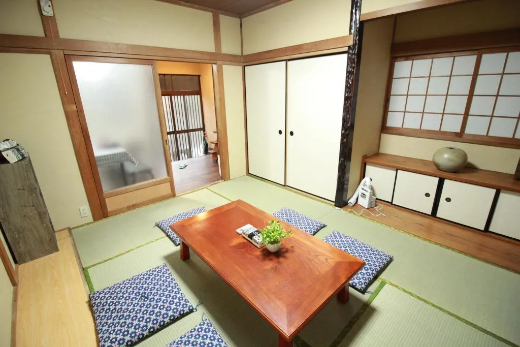 Namba South LAMU Japanese villa max 10/Tsutenkaku, Osaka, Japonia