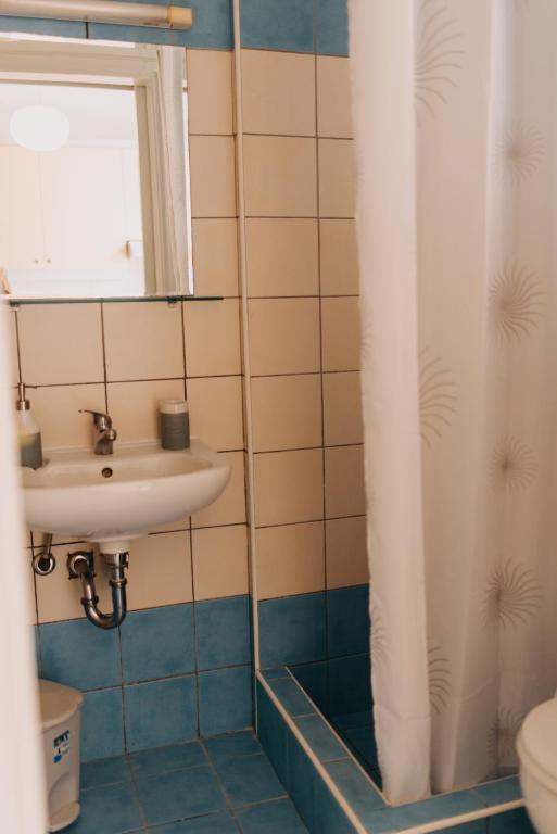 Best House, Nirvana II, Patra - 