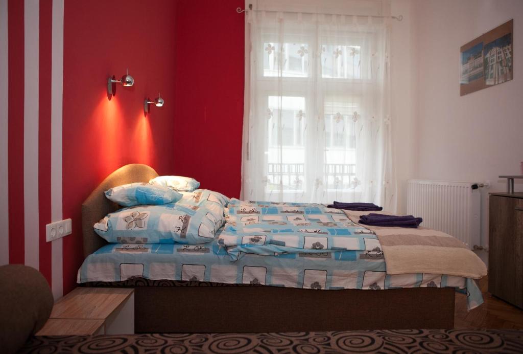 Buda Trió Apartments - Apartment With Balcony