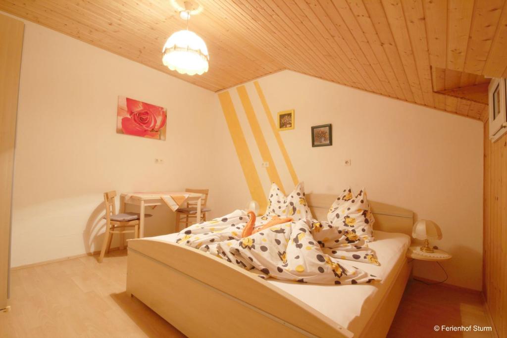 Postel nebo postele na pokoji v ubytování Ferienhof Sturm