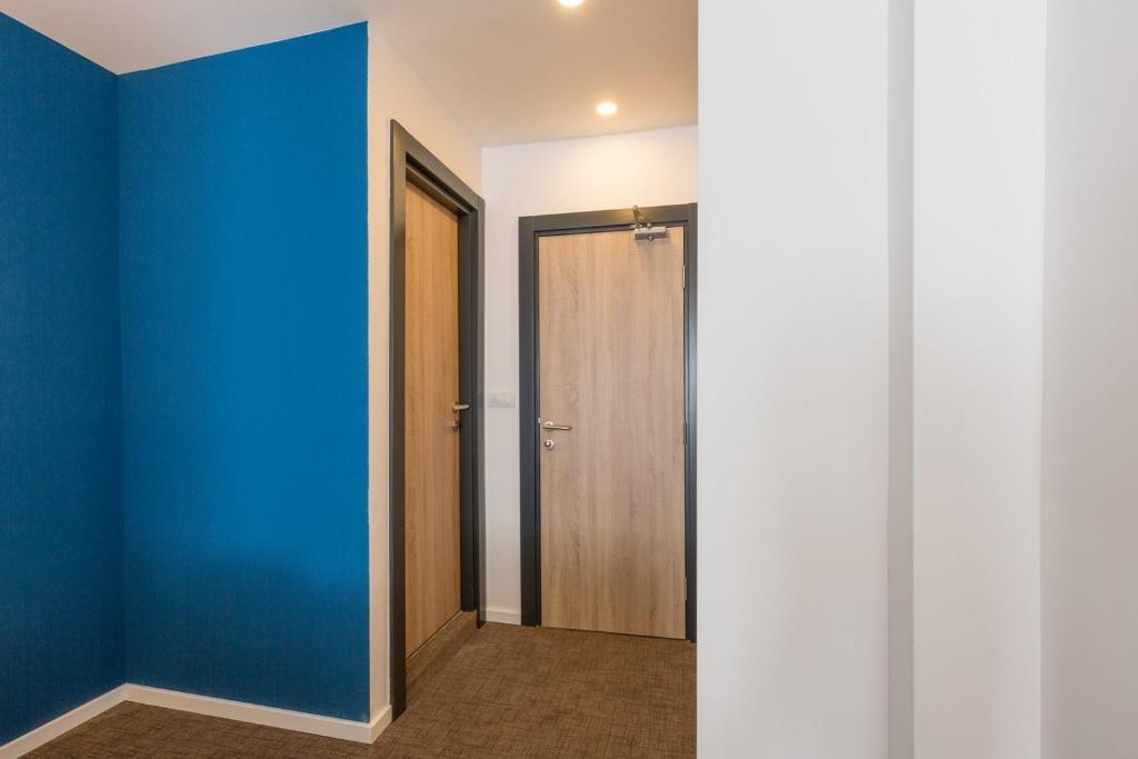 Premium Crown Suites - Resim 29