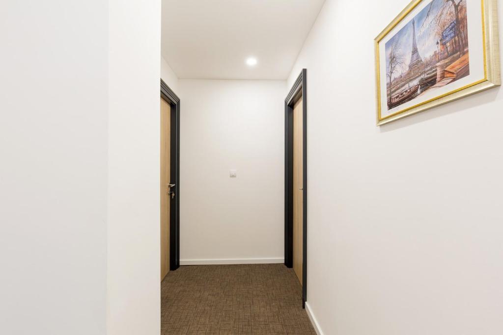 Premium Crown Suites - Resim 16