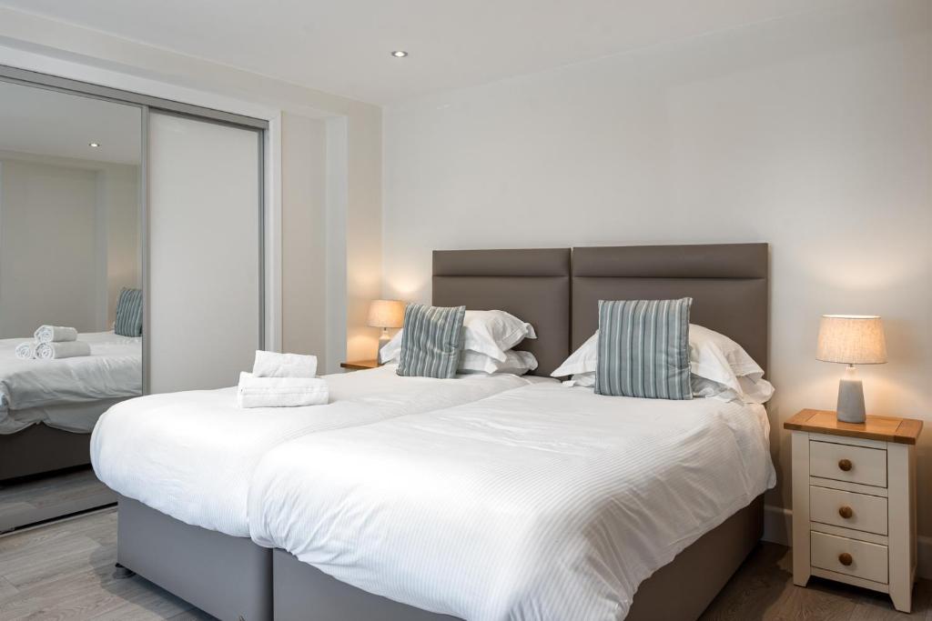 Apartment 826 - Nell Gwynn House, Chelsea