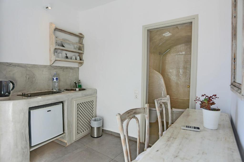 Oia Mare Villas - 10