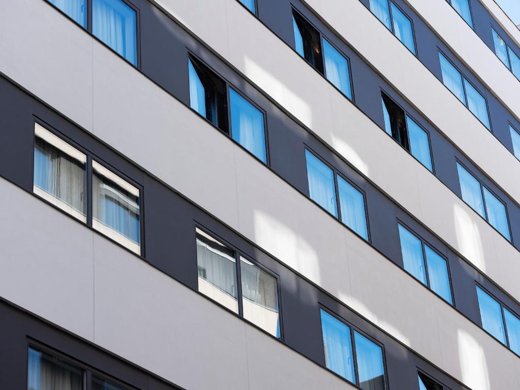 HG City Suites Barcelona - Resim 12