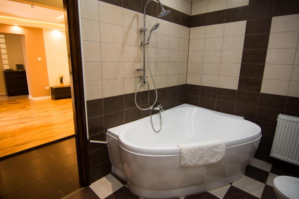 Kúpeľňa v ubytovaní Cork Apartman