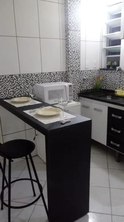Studio , 1 quarto e sala ao lado metrô Republica, Sao Paulo, Brazilia