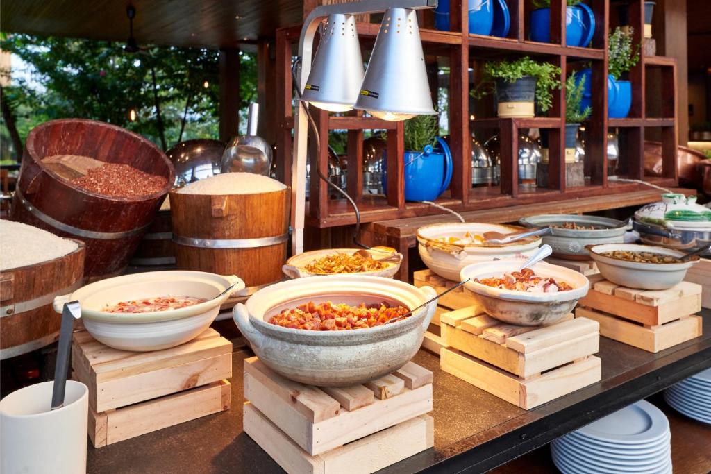 Comida en el resort o alrededores