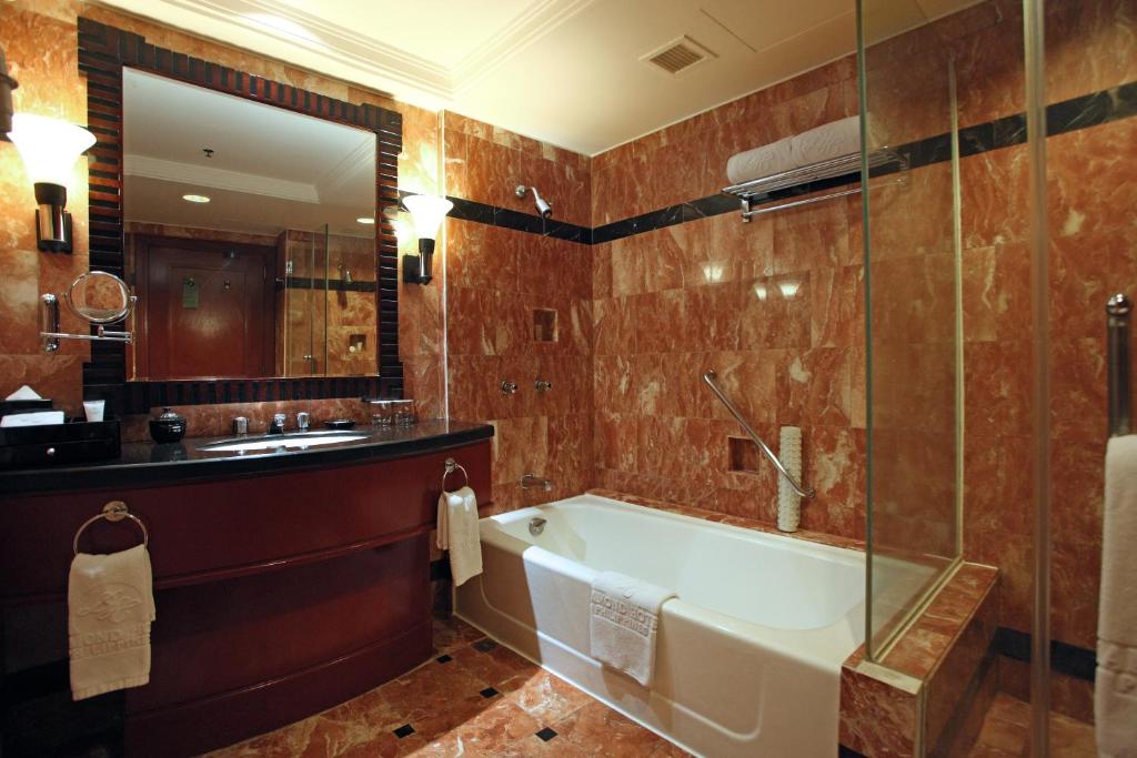 Diamond Hotel Philippines - Multiple Use Hotel, 마닐라 – 2023 신규 특가 Diamond Hotel Philippines - Multiple Use Hotel, 마닐라 – 2023 신규 특가