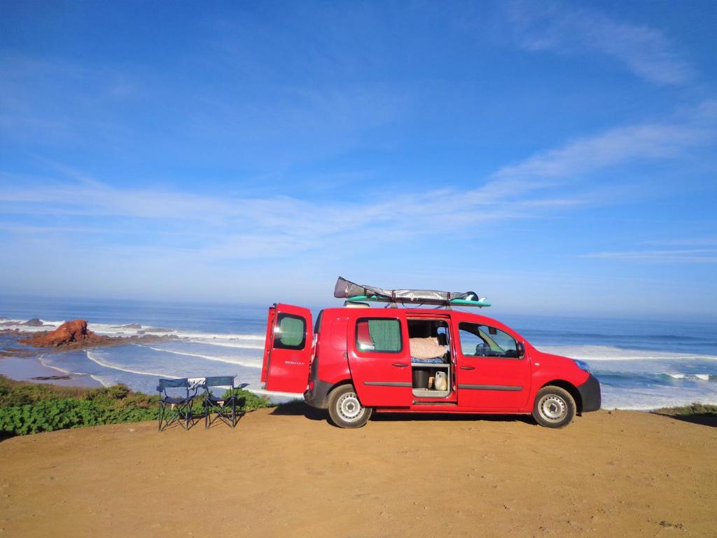 Kamp Ocean Camper - Campervan Rental in Faro - Algarve (PT Faro) -  Booking.com