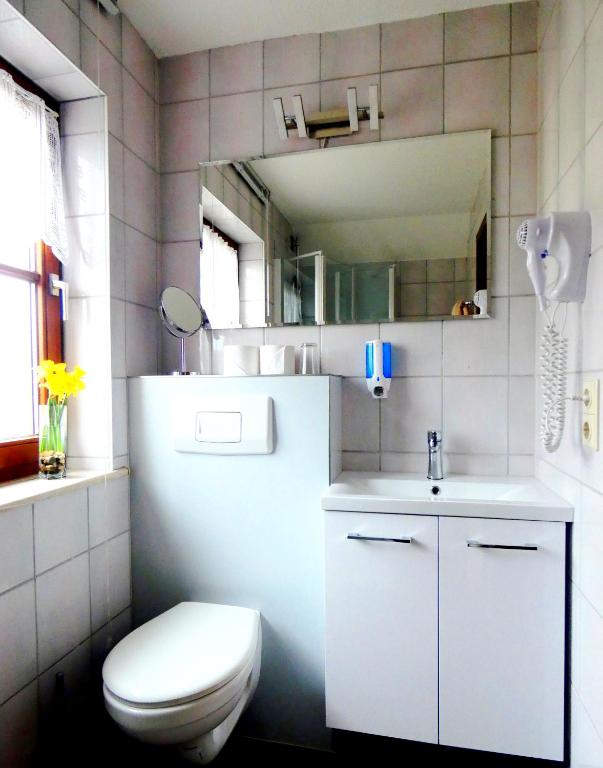 Koupelna v ubytování Schlossgartenpassage