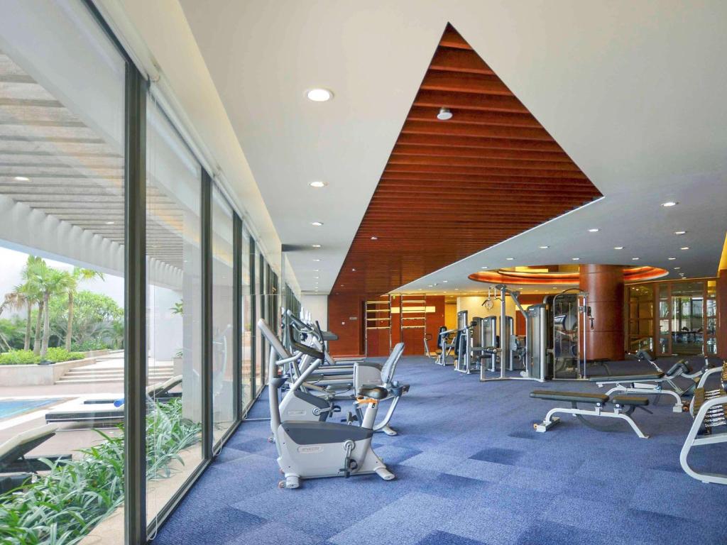 Fitness centrum a/nebo fitness zařízení v ubytování Pullman Dongguan Changan