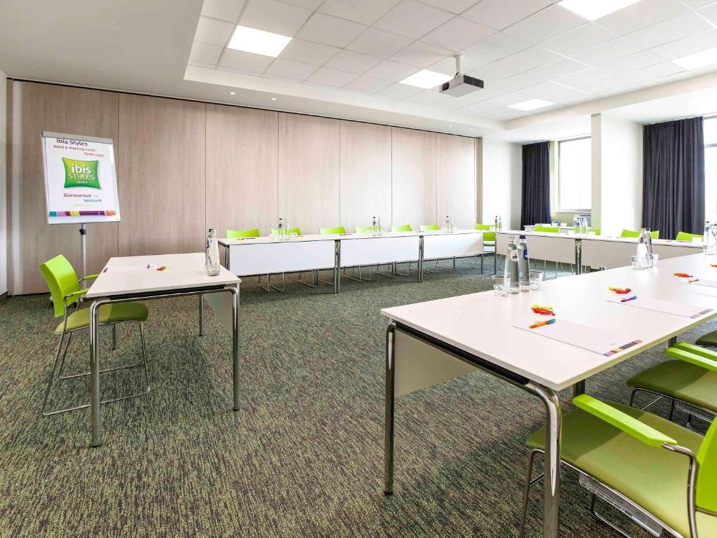 Konferenční prostory v ubytování ibis Styles Zeebrugge