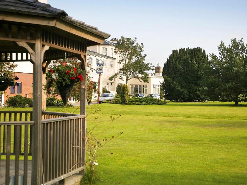 Zahrada ubytování Mercure Maidstone Great Danes Hotel