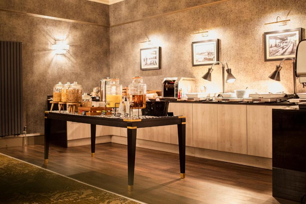 The Station Hotel - Resim 41