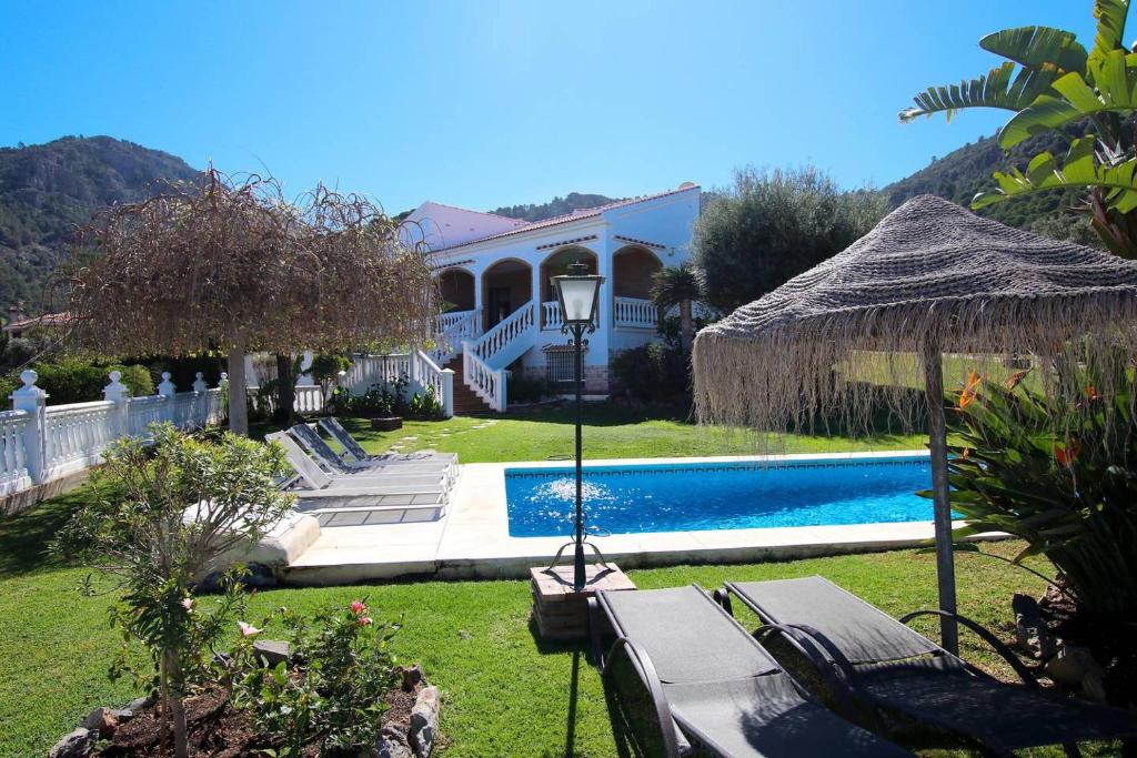 TESS Villa Fleury, Alhaurín de la Torre – Precios 2023 ...