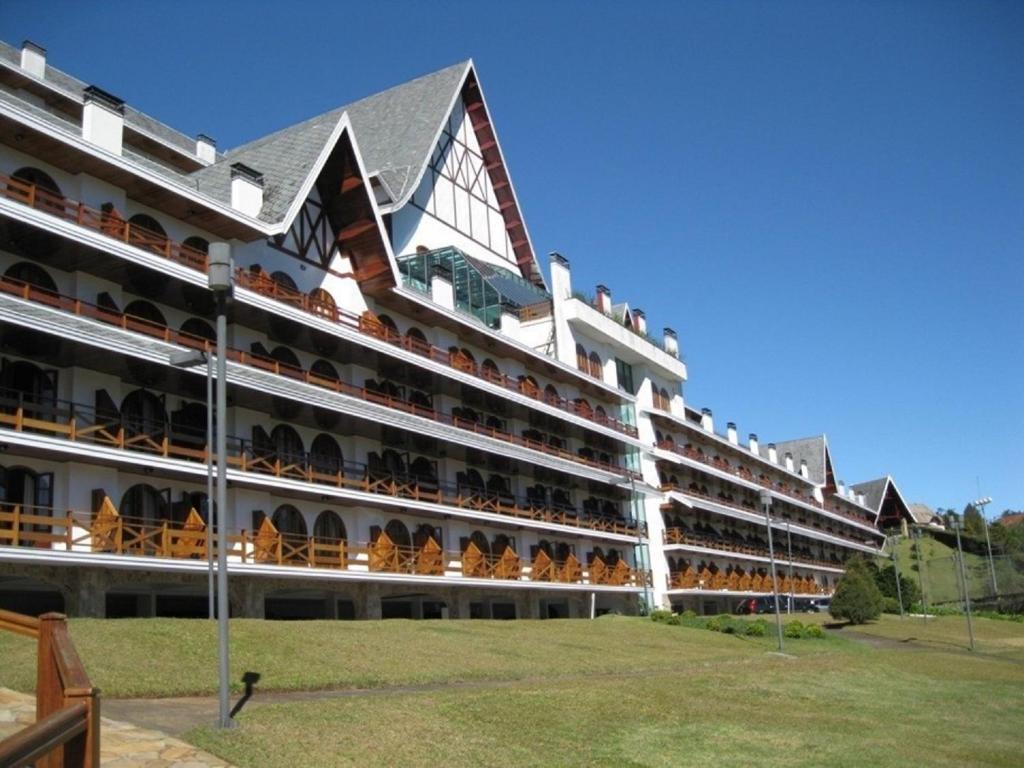  Lindo Apartamento - Condomínio no Alto do Capivari
