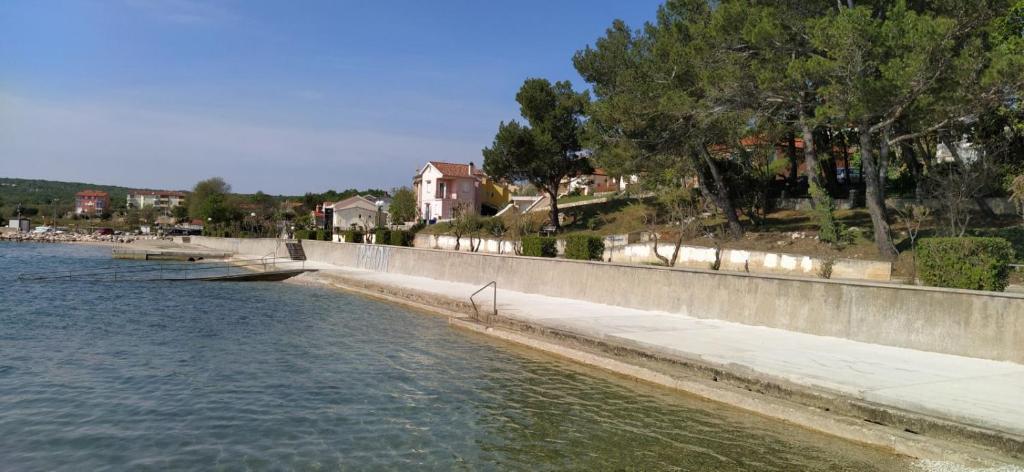 Weekend Block Per Pesci - 4 Blocchi Di Mangime Per 2-4 Giorni Di Assenza