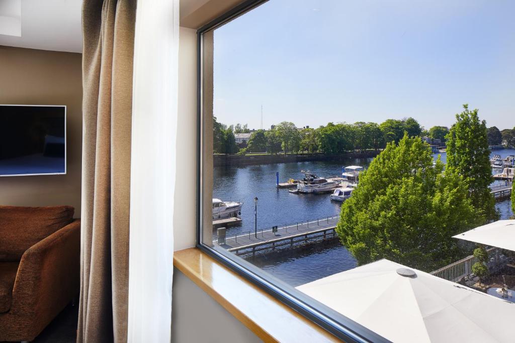 Vista sul fiume nelle vicinanze dell'hotel
